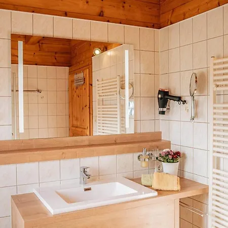 Dom wakacyjny Ferienholzhaus Fuessmann Im *